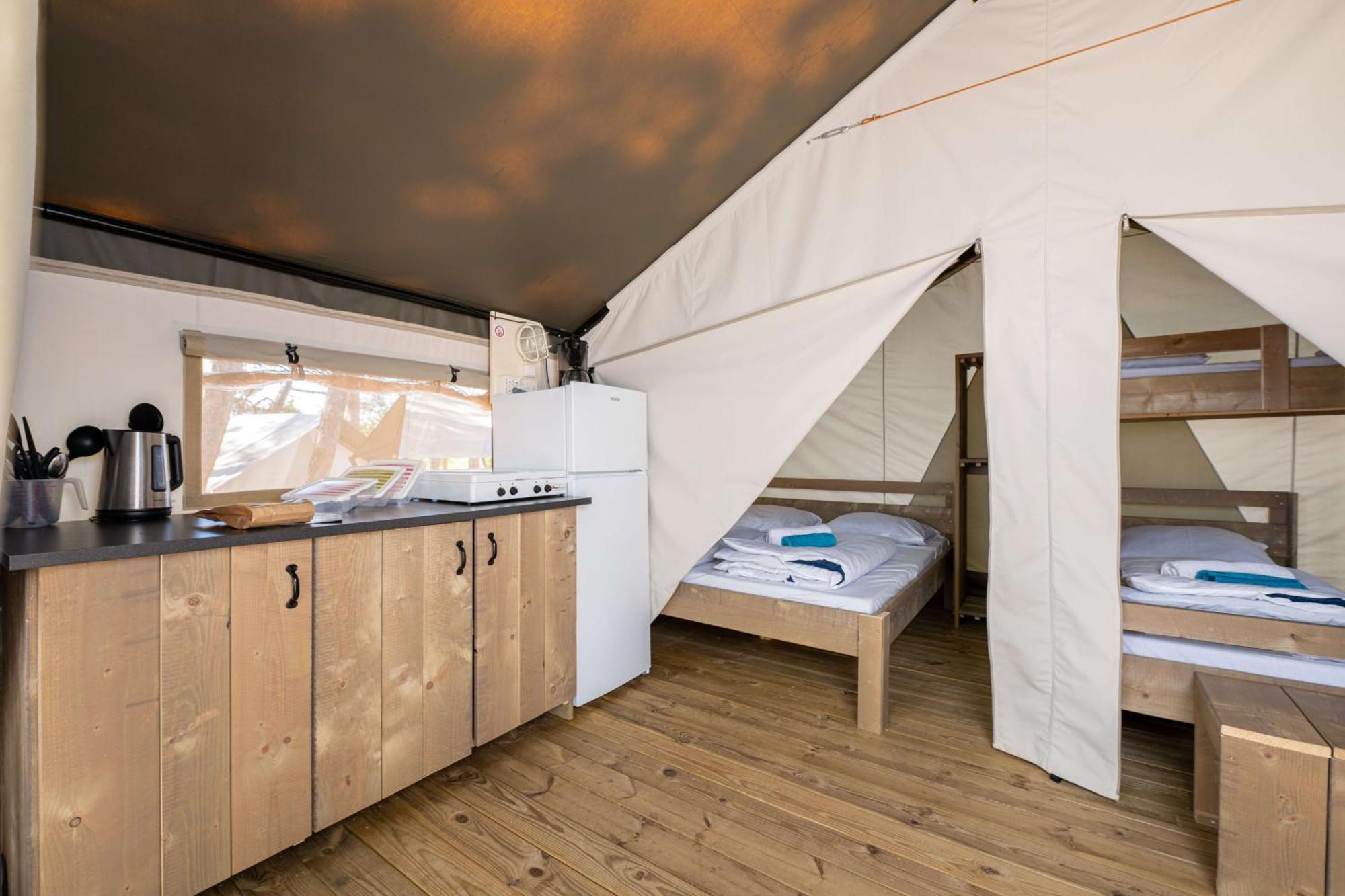 Easyatent Fkk Safari Tent Solaris Naturist - Clothes Free Poreč Chambre photo